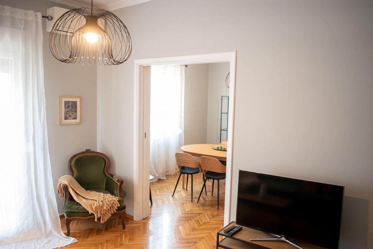 אתונה Apartment Vresthenis מראה חיצוני תמונה